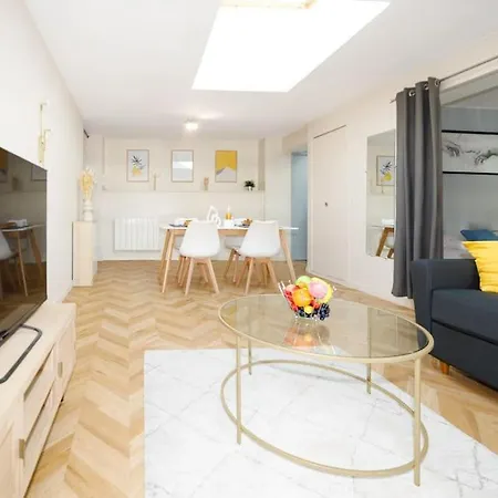 Apartment T2 Cozy Proche Du Centre Avec Canape Lit - 51blatin Clermont-Ferrand